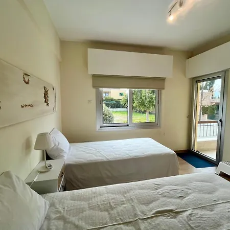 Homie In Ayios Andreas - By Platform 357 * Lefkoşa