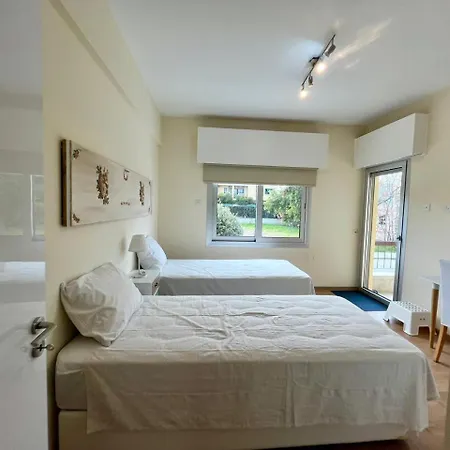 Homie In Ayios Andreas - By Platform 357 아파트